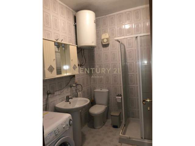 Tirane, shes apartament 2+1+BLK Kati 4, 84 m² 127.000 Euro (Medar Shtylla)
