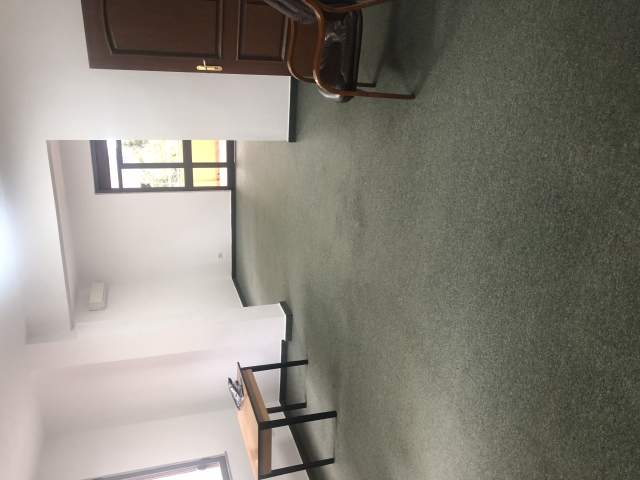 Tirane, jepet me qera Kati 1, 195 m² 900 Euro (atsh)