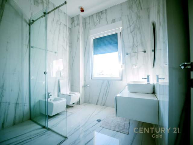 Tirane, shitet Vile 5+1+BLK Kati 3, 541 m² 1.100.000 Euro (akacia hill resort 2)