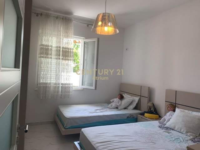 Tirane, OFERTE, SHESIM VILE 2-KATESHE TEK 21 DHJETORI ! 299.000 Euro (Muhamed Gjollesha)