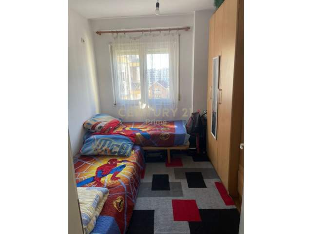 Tirane, shes apartament  2+1+2 prane Ish Markates ne Ali Dem! 110 m² 91.000 Euro