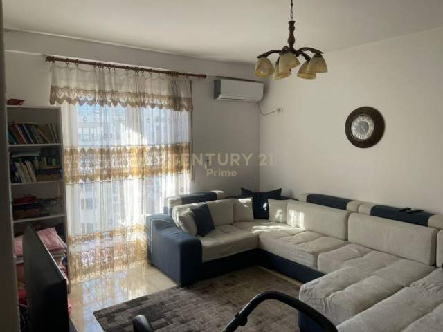 Tirane, shes apartament  2+1+2 prane Ish Markates ne Ali Dem! 110 m² 91.000 Euro