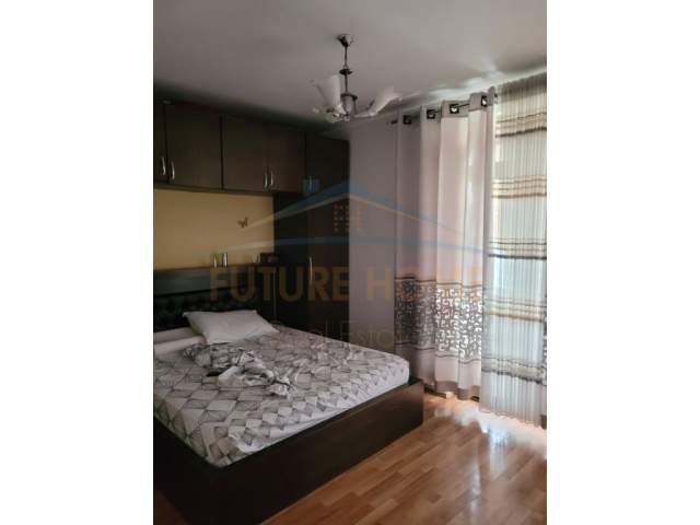 Tirane, shitet apartament duplex 3+1+BLK Kati 7, 140 m² 161.000 Euro (Fusha e Aviacionit)