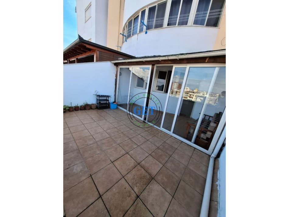 Durres, shitet garsonier Kati 7, 69.000 € (Lagja nr.6)