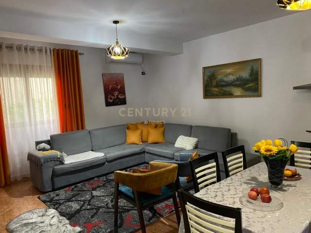 Tirane, shitet apartament 3+1 Kati 0, 115 m² 75.000 Euro (Astir, Tirane)