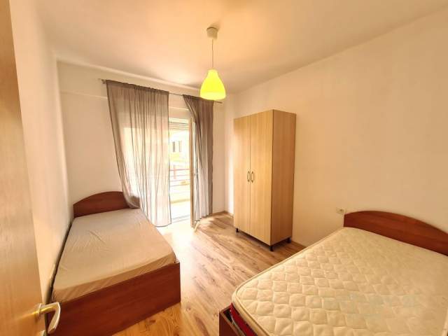 Tirane, SHITET APARTAMENT 2+1 TEK LIQENI I THATE, Kati 3, 95 m² 114.000 Euro