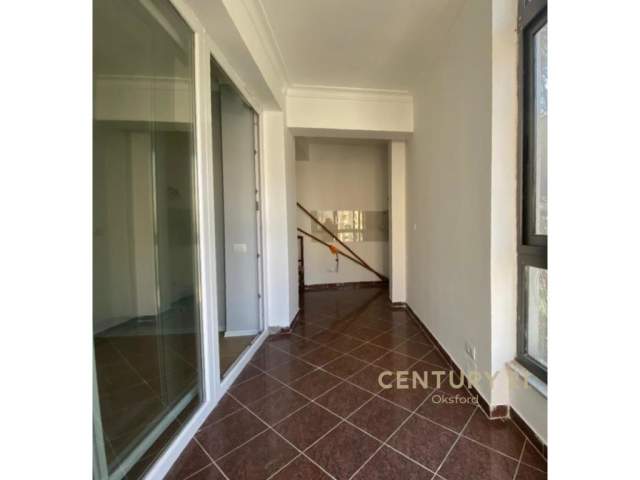 Tirane, SHITET SUPER APARTAMENT 2+1+2 PRANE VENECIAS, Kati 3, 137 m² 280.000 Euro