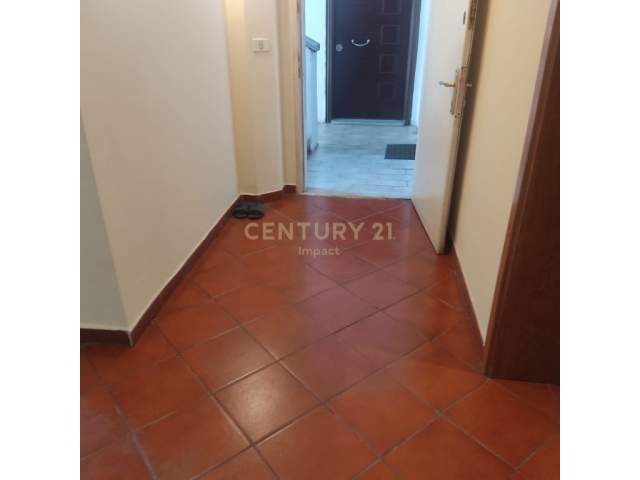 Tirane, shitet apartament 3+1 Kati 2, 127 m² 103.500 Euro (Medreseja)