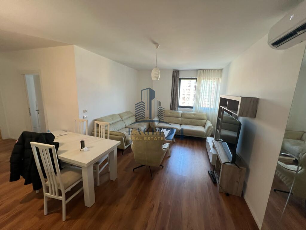 Jepet me Qera Apartament 2+1 ne Astir