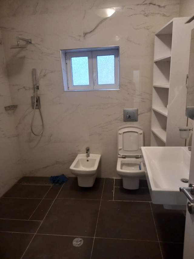 Tirane, shes apartament 1+1+A+BLK Kati 5, 61 m²  (Mozaiku)