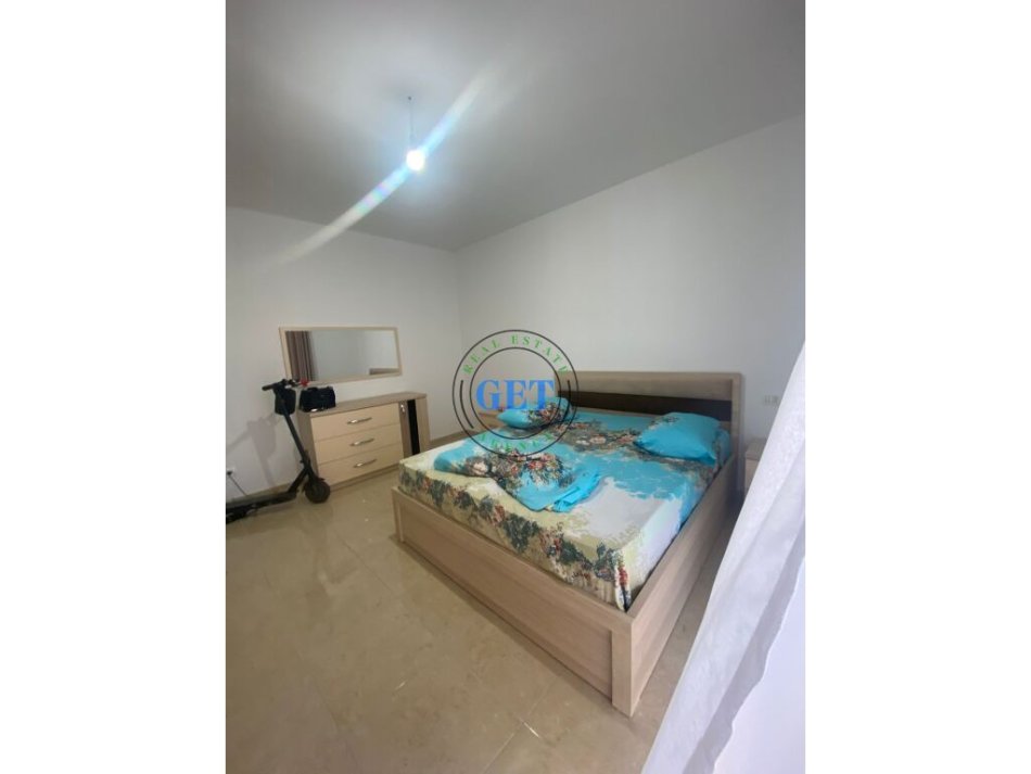 Durres, jepet me qera apartament 2+1 Kati 1, 90 m² 500 € (Stacioni i Trenit)
