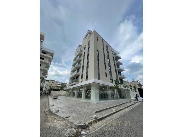 Tirane, Shitet ambient biznesi Kati 0, 21 m² 135.000 Euro (Myslym Shyri)