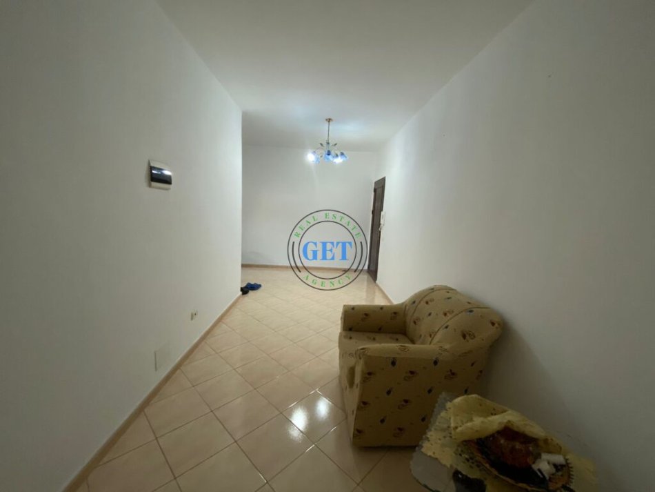 Durres, shitet apartament 2+1+Ballkon , 117 m² 111.000 € (Plazh Hekurulla)