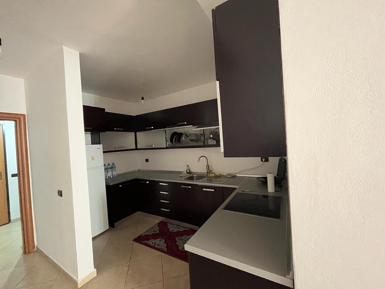 Shitet, Apartament 1+1, Unaza e Re, Tiranë