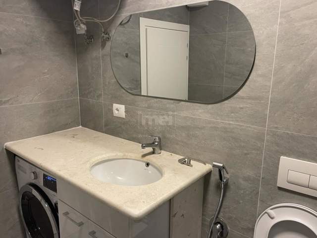 Tirane, jepet me qera apartament 1+1 Kati 1, 60 m² 550 Euro (Stadiumi Dinamo)