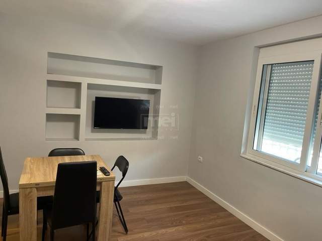 Tirane, jepet me qera apartament 1+1 Kati 1, 60 m² 550 Euro (Stadiumi Dinamo)