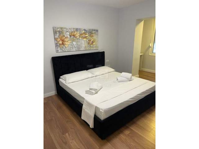 Tirane, jepet me qera apartament 1+1 Kati 1, 60 m² 550 Euro (Stadiumi Dinamo)