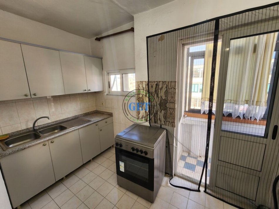 Durres, shitet apartament 1+1+Ballkon Kati 4, 56 m² 69.000 € (Lagja nr.6)