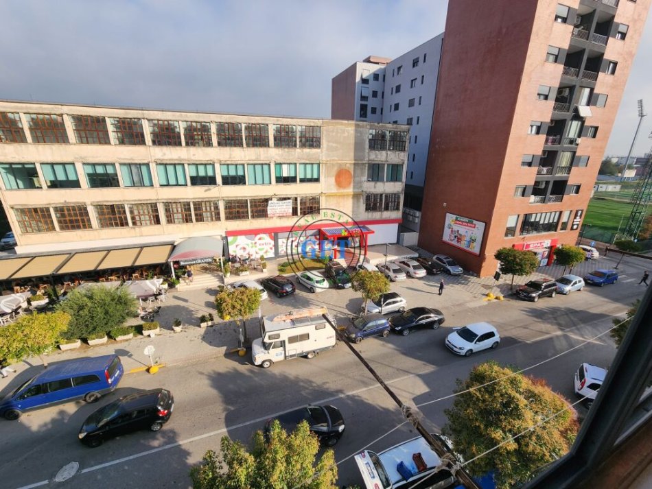 Durres, shitet apartament 1+1+Ballkon Kati 4, 56 m² 69.000 € (Lagja nr.6)