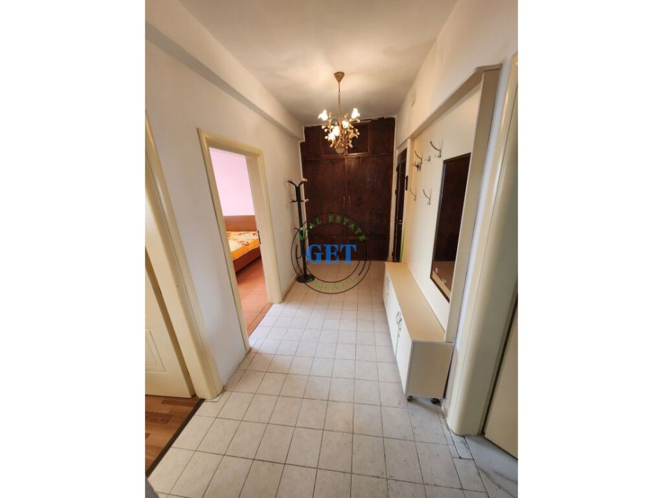 Durres, shitet apartament 1+1+Ballkon Kati 4, 56 m² 69.000 € (Policia Durres)
