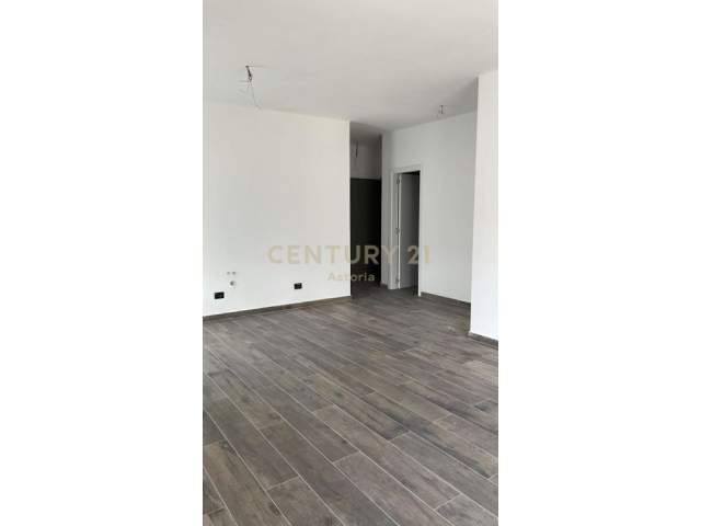 Te TEGU shitet apartament 1+1 Kati 2, 65 m² 111.500 Euro