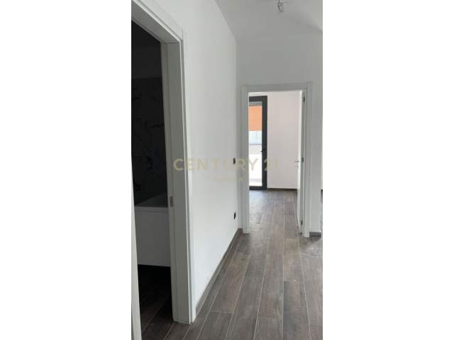 Te TEGU shitet apartament 1+1 Kati 2, 65 m² 111.500 Euro