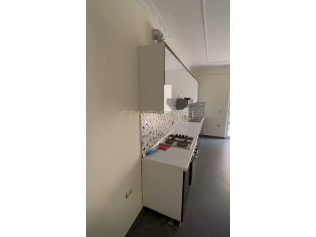 Tirane, shes apartament 2+1+BLK Kati 1, 101 m² 85.000  (Fresku)