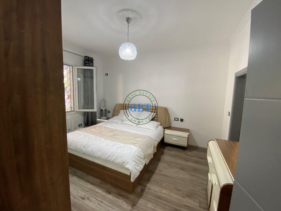 Durres, shitet shtepi 3+1 , 295 m² 220.000 € (UKD)