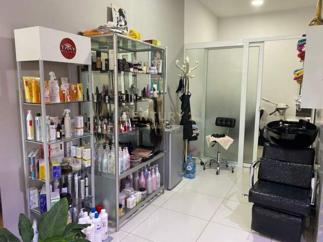 Tirane, shitet ambjent biznesi Kati 0, 51 m² 100.000 Euro (Don Bosco)