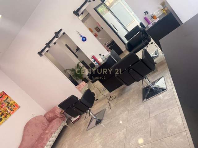 Tirane, shitet ambjent biznesi Kati 0, 55 m² 10.000 Euro (Astir, Unaza e Re)