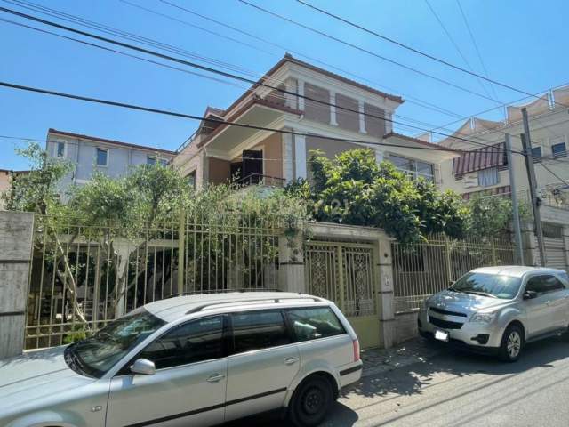 Tirane, SHES VILE KOMODE 3 KATËSHE NË SELITË!, 515 m² 550.000 Euro (Selite)
