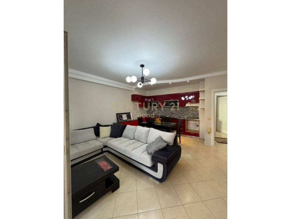 Tirane, shitet apartament 2+1+Ballkon , 108 m² 127.000 € (ne zonen e Ali Demit, rruga Idriz Dollaku)