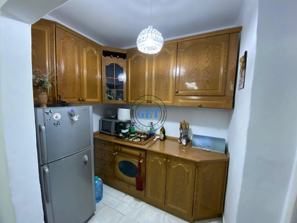 Durres, shitet apartament 1+1+Ballkon Kati 5, 60 m² 57.000 € (Stadiumi)