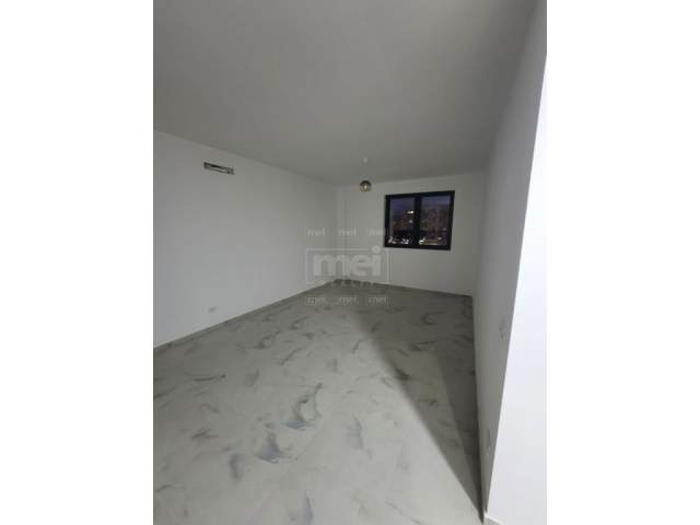Tirane, jepet me qera apartament 1+1+BLK 67 m² 350 Euro (Astiri)