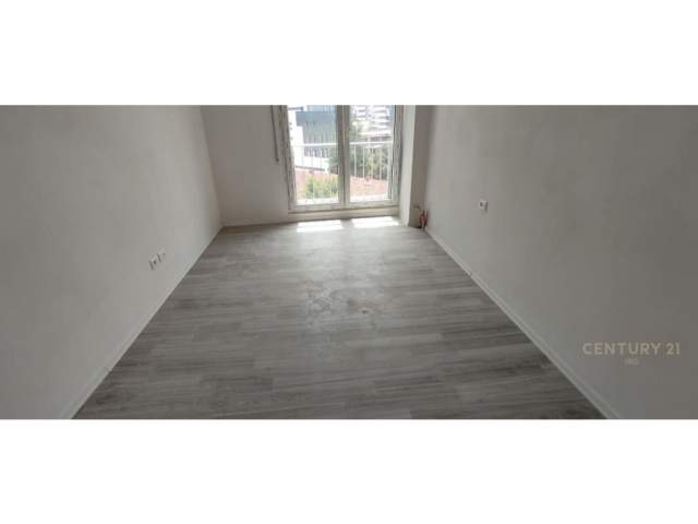 Tirane, shitet apartament 1+1 Kati 4, 84 m² 110.000 Euro (Selvia)