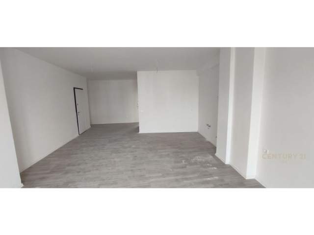 Tirane, shitet apartament 1+1 Kati 4, 84 m² 110.000 Euro (Selvia)