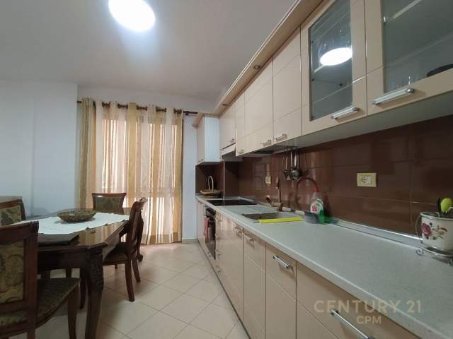 Tirane, shitet apartament ne Golem, te Alb Adriatik, Kati 3, 102 m² 79.000 Euro (Golem)