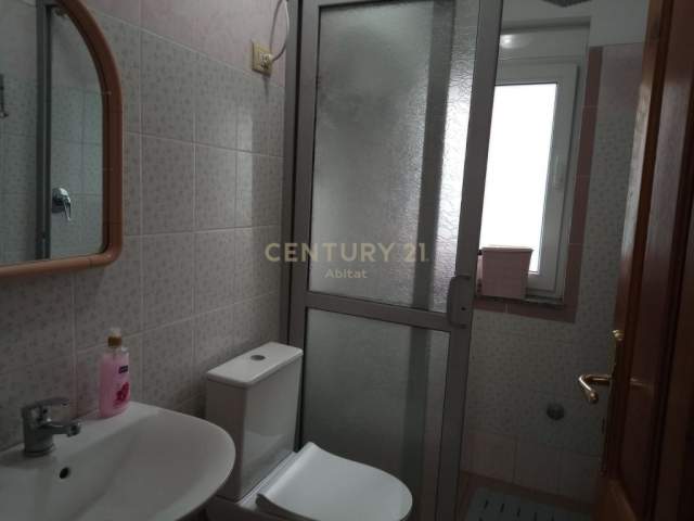 Tirane, jap me qera apartament 2+1+BLK Kati 1, 100 m² 550 Euro (Myslym Shyri)