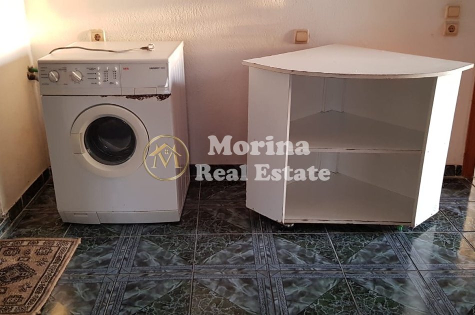 Tirane, jepet me qera shtepi 2+1 Kati 2, 80 m² 380 € (Qytet Studenti)