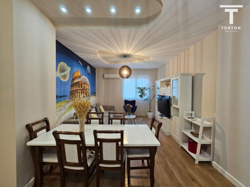 Tirane, jepet me qera apartament 2+1 Kati 1, 90 m² 800 € (Prane Hotel Radison, Liqeni i Thate, Tiranë, TT 1356)