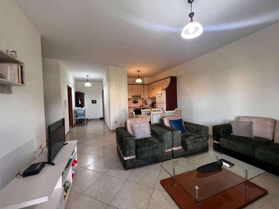 Tirane, shitet apartament 2+1+Ballkon Kati 6, 108 m² 275.000 € (Kopshti Zoologjik)