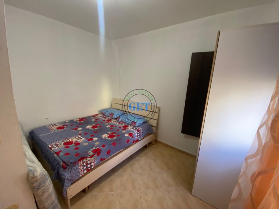 Durres, jepet me qera apartament 1+1 Kati 3, 75 m² 250 € (Plazh Hekurudha)