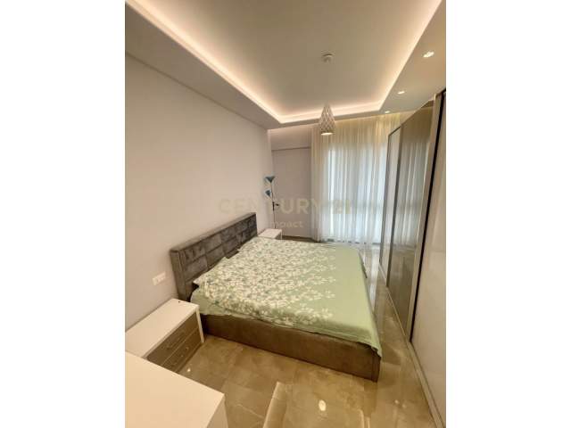 Tirane, jepet me qera apartament 1+1 Kati 4, 76 m² 600 Euro (Rruga e Kavajes)