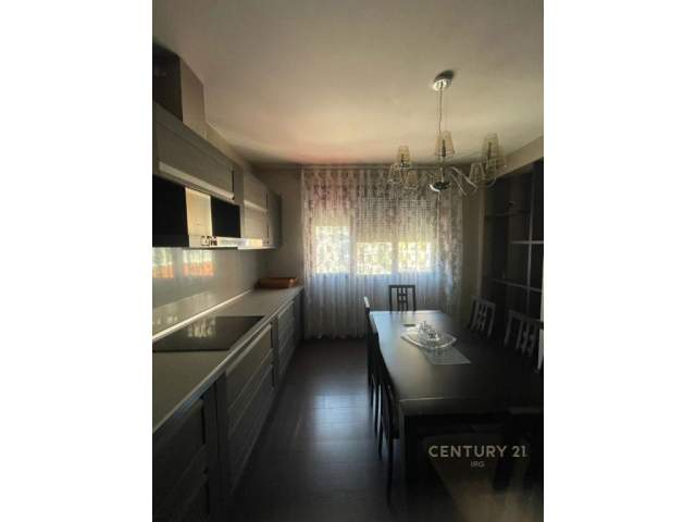 Tirane, shes apartament 2+1 Kati 5, 65 m² 130.000 Euro (myslym Shyri)