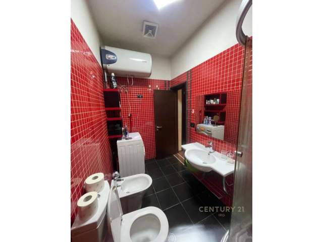 Tirane, shes apartament 2+1 Kati 5, 65 m² 130.000 Euro (myslym Shyri)