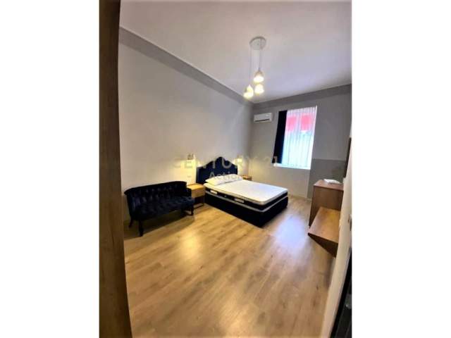 Tirane, jepet me qera apartament 2+1 Kati 2, 75 m² 440 Euro (Rruga Durresit)
