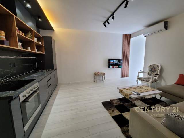 Tirane, shitet apartament 1+1 Kati 2, 45 m² 97.000 Euro (Pazari i Ri)