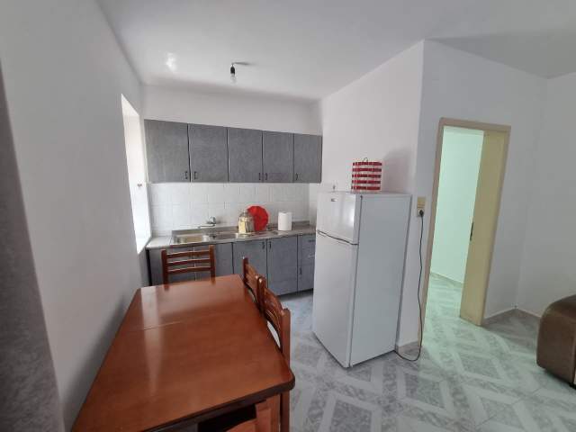 Tirane, jepet me qera apartament 2+1+BLK Kati 3, 70 m² 40.000 Leke (Shkolla e Baletit)