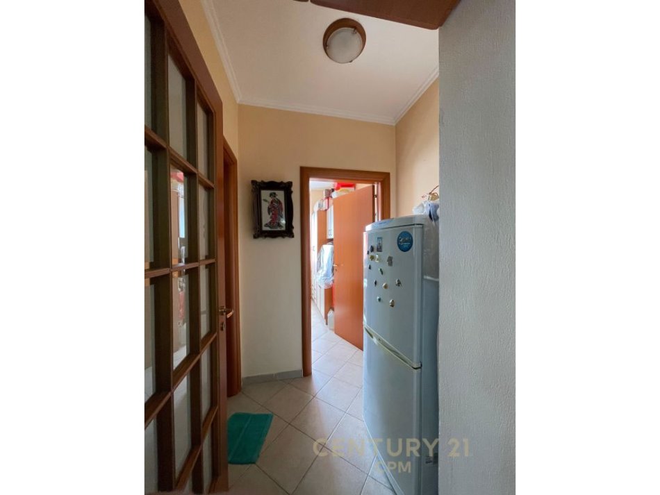 Tirane, shitet apartament 2+1 Kati 5, 107 m² 190.000 € (tek 21 dhjetori, pallat i ri)
