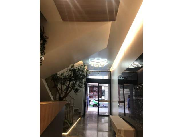 Tirane, jepet me qera zyre Kati 2, 158 m² 850 Euro (Rruga e Kosovareve)